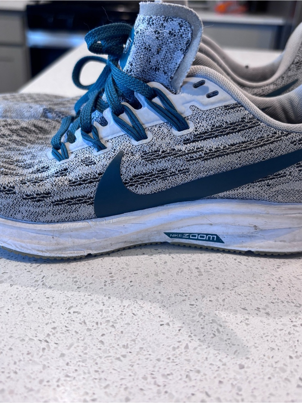 Nike Grey Knit Running Shoe with Philadelphia Eagles Green Swoosh
